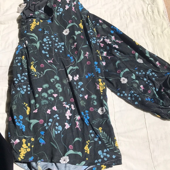 Top - Picture 5 of 5